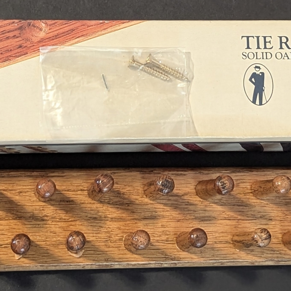 Solid Oak Tie Rack - Picture 2 of 9